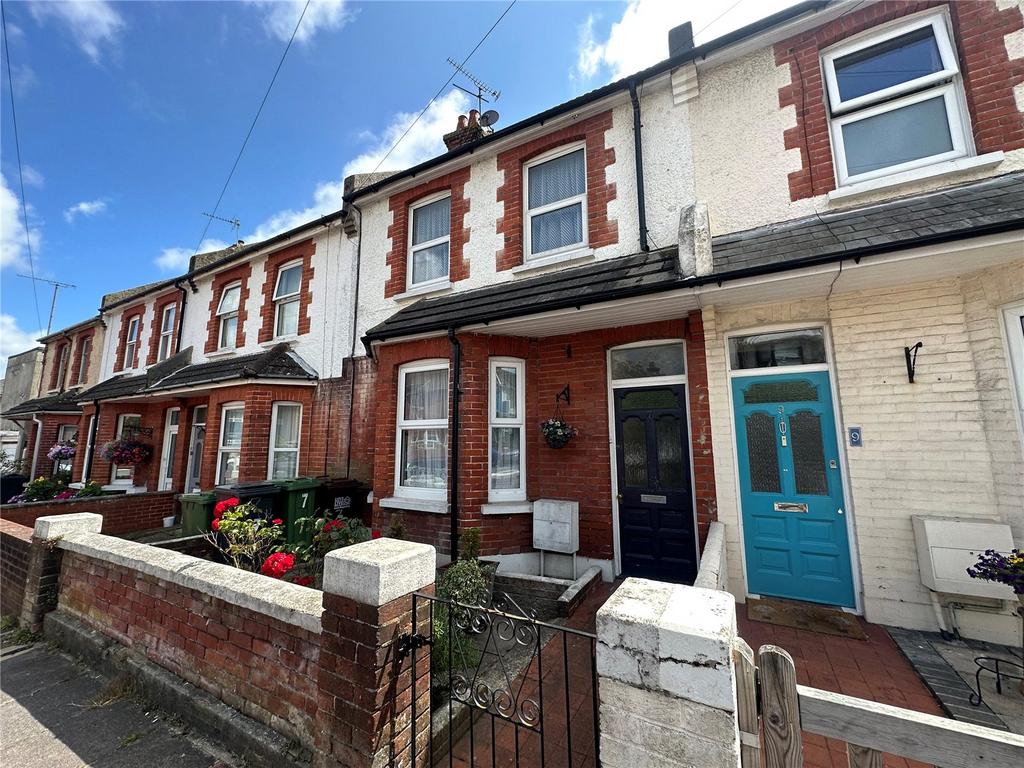 Northiam Road, Old Town, Eastbourne, East Sussex, BN21 3 bed terraced house for sale £375,000