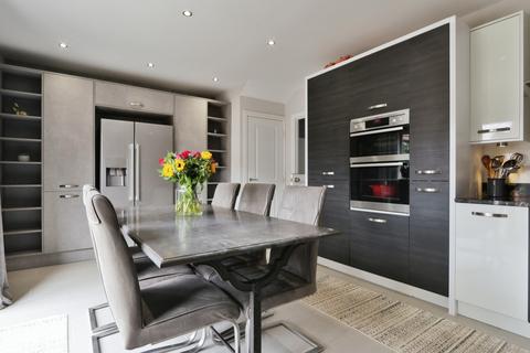 47 Clipson Crest, Barton-upon-humber, DN18 5GW