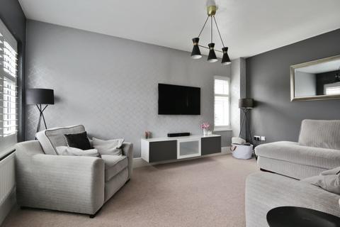 47 Clipson Crest, Barton-upon-humber, DN18 5GW