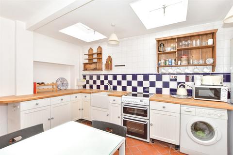 2 bedroom semi-detached house for sale, Moorgreen Road, Cowes, Isle of Wight