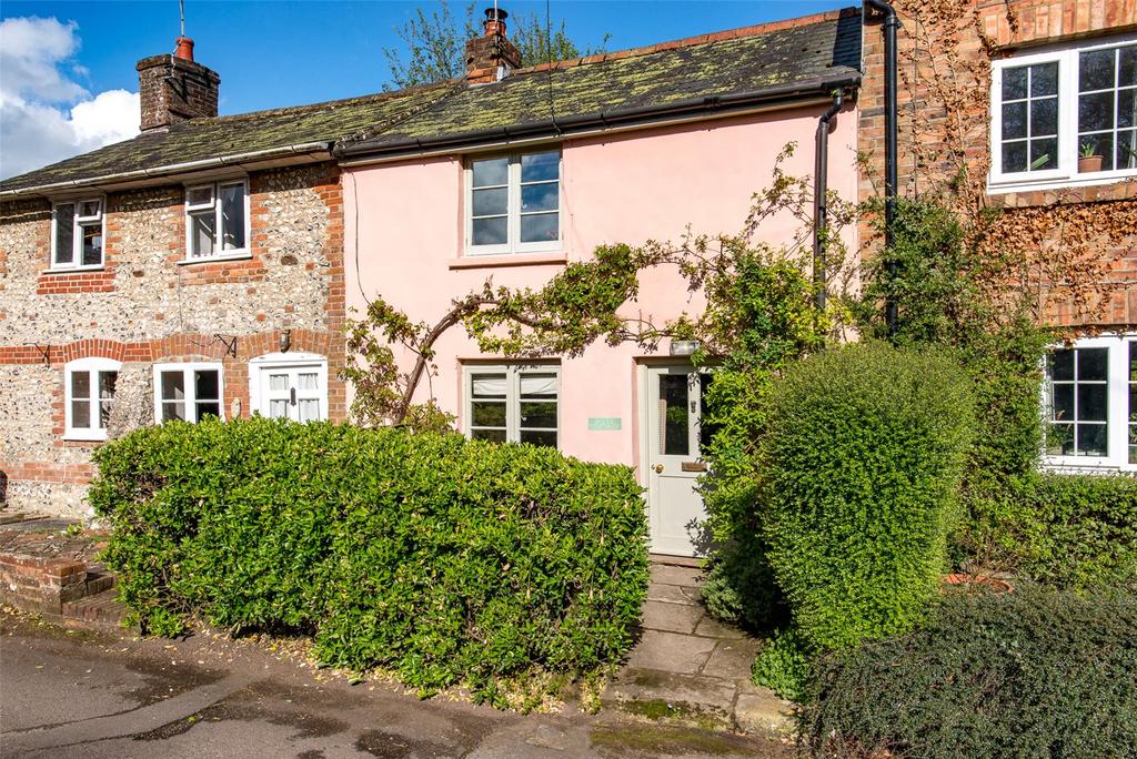 Gravel Lane, Charlton Marshall, Blandford Forum, DT11 2 bed terraced