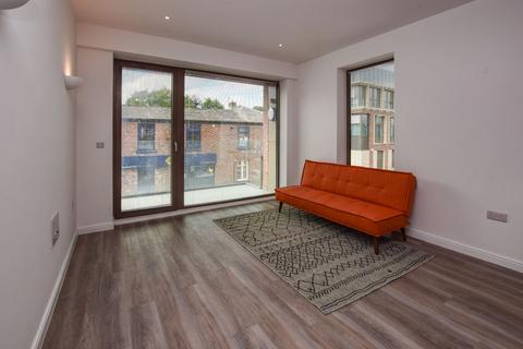 2 bedroom flat to rent, Hope Square, Altrincham, WA14