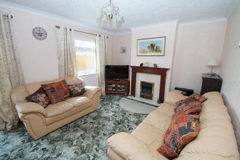3 bedroom bungalow for sale, Sandy Close, Highbridge, TA9