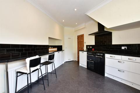 201 Croydon Road, Wallington, SM6 7LU
