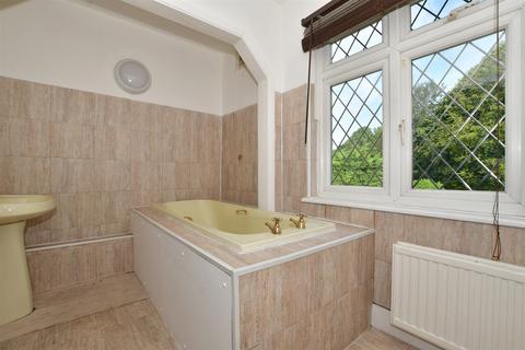 201 Croydon Road, Wallington, SM6 7LU