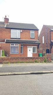 3 bedroom semi-detached house to rent, Brocklebank Road, M14 6EL