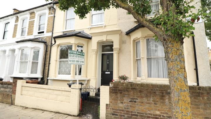 Five Bedroom Terraced Victorian House for Sale in