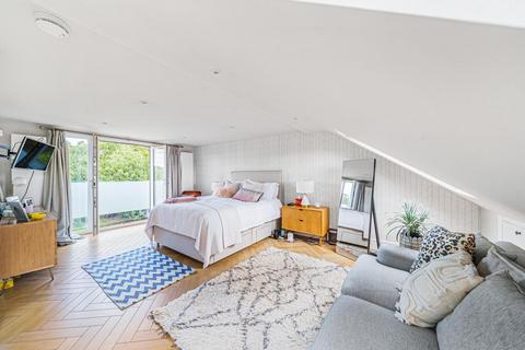21 Abbotshall Road, London, SE6 1SQ