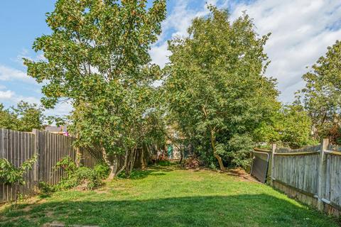 21 Abbotshall Road, London, SE6 1SQ