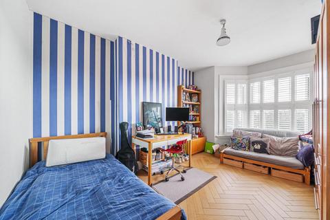 21 Abbotshall Road, London, SE6 1SQ