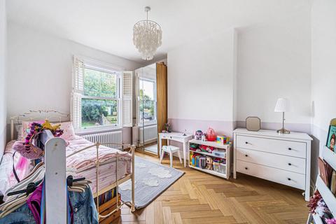 21 Abbotshall Road, London, SE6 1SQ