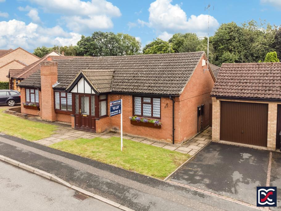 Barn Owl Close, Northampton NN4 3 bed detached bungalow £1,400 pcm (£