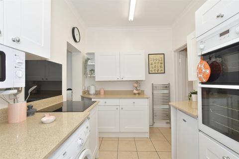 3 bedroom terraced house for sale, Lichfield Road, Baffins, Portsmouth, Hampshire