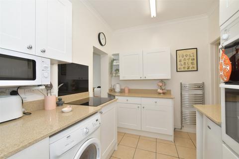 3 bedroom terraced house for sale, Lichfield Road, Baffins, Portsmouth, Hampshire