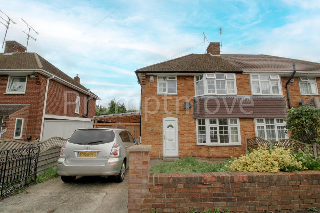 Austin Road Luton LU3 1TZ 3 bed semidetached house £1,600 pcm (£369 pw)