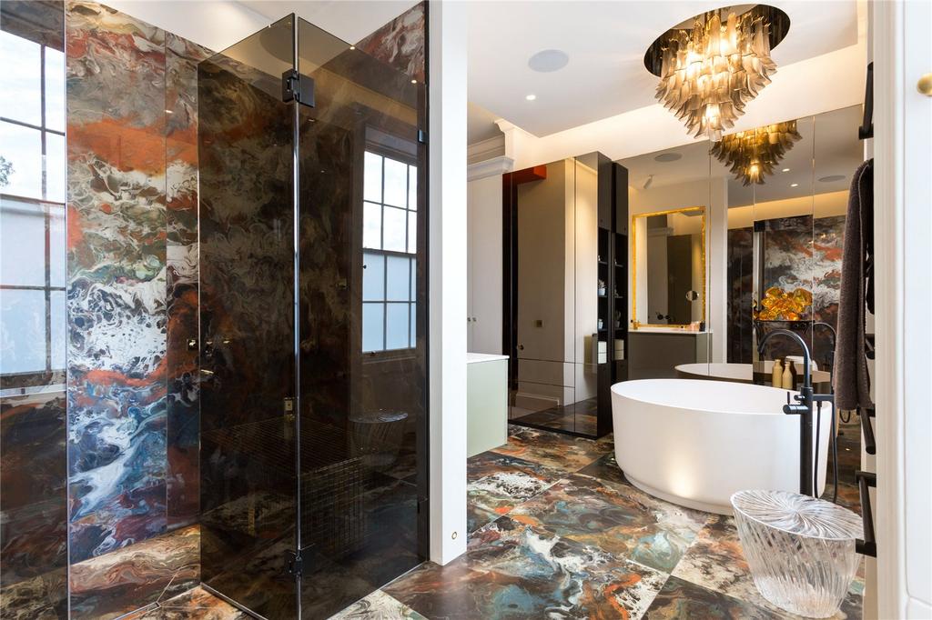 Ensuite