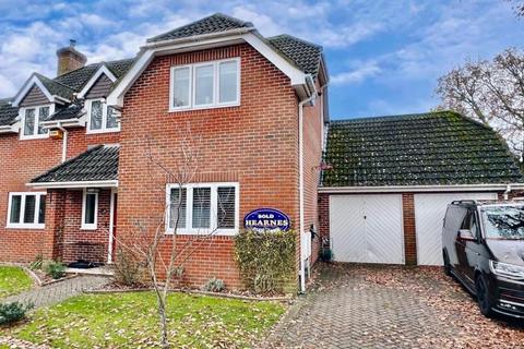 11 Bridleways, Verwood, BH31 6LA