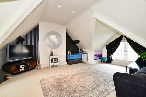 2 bedroom flat for sale, Honeywood Lane, Okewoodhill, Dorking, Surrey