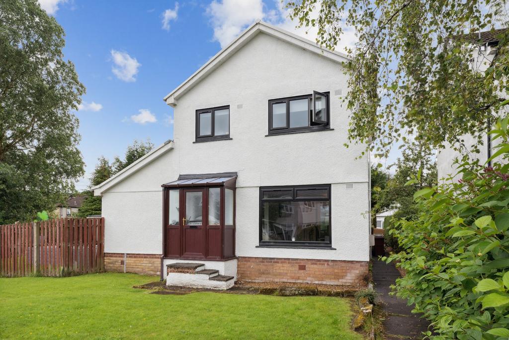 Harvie Avenue, Newton Mearns, East... 4 bed detached house £365,000