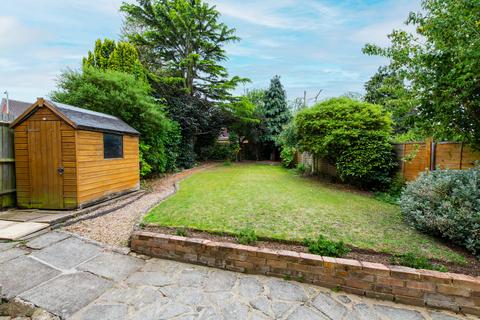 68 Cerne Road, Gravesend, DA12 4BP