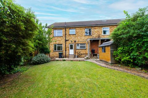 68 Cerne Road, Gravesend, DA12 4BP