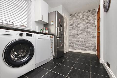 4 Burghley Close, Ipswich, IP2 9BX