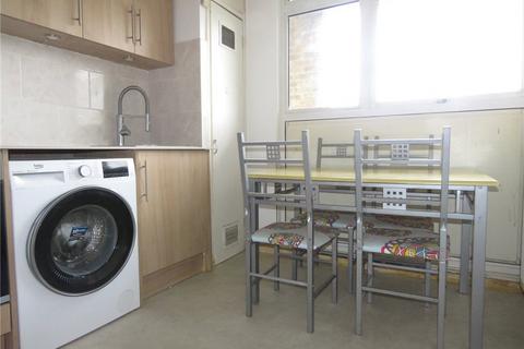 3 bedroom apartment to rent, Richborne Terrace, London, SW8