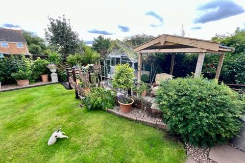 3 bedroom detached bungalow for sale, 14 Stutte Close Louth LN11 8YN