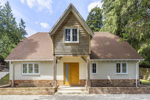 4 bedroom detached house for sale, Arford Road, Headley, Bordon, Hampshire, GU35
