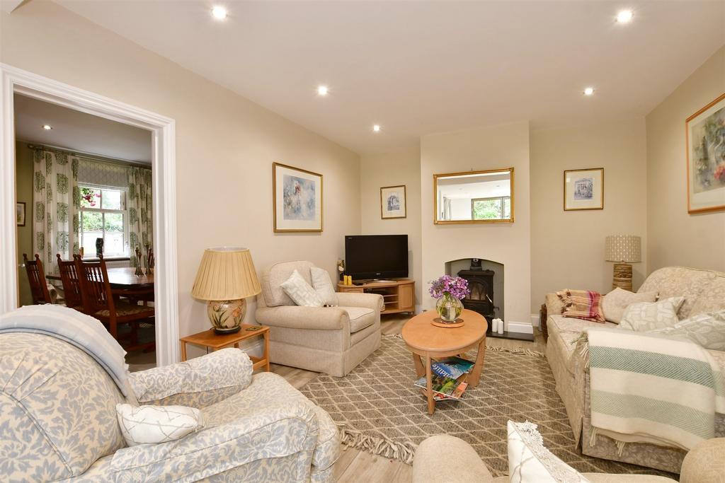 Coopers Wood, Crowborough, East Sussex 3 bed character property for