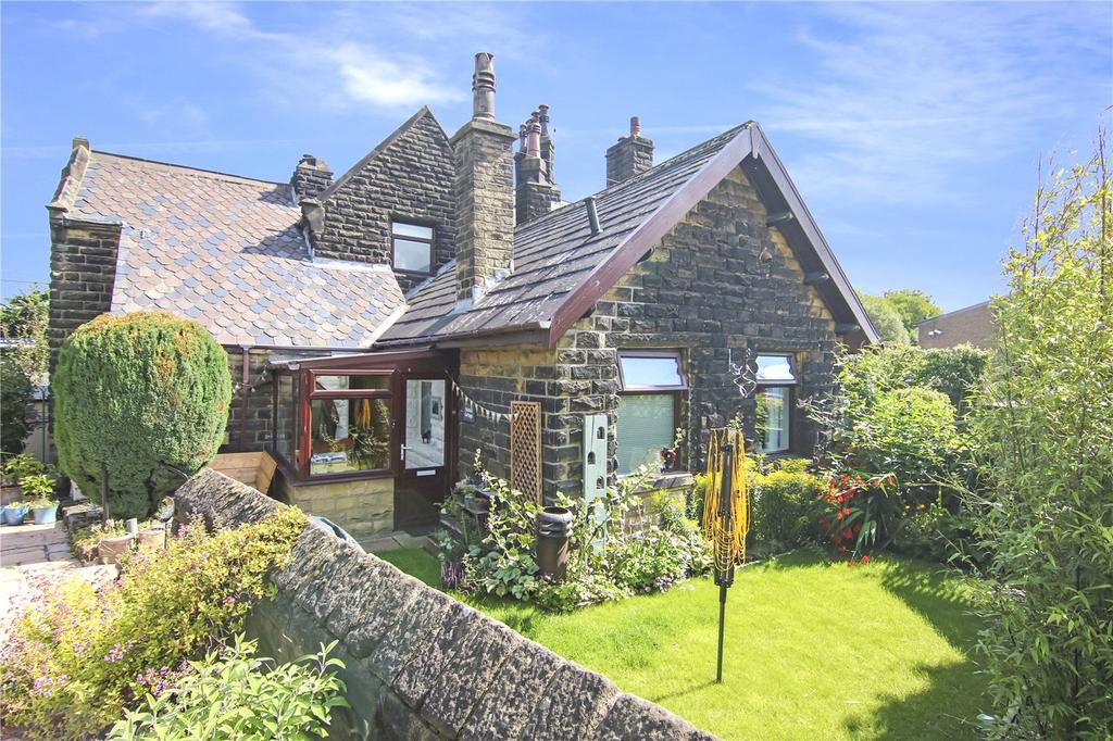 Station Road, Steeton, BD20 3 bed semidetached house for sale £300,000