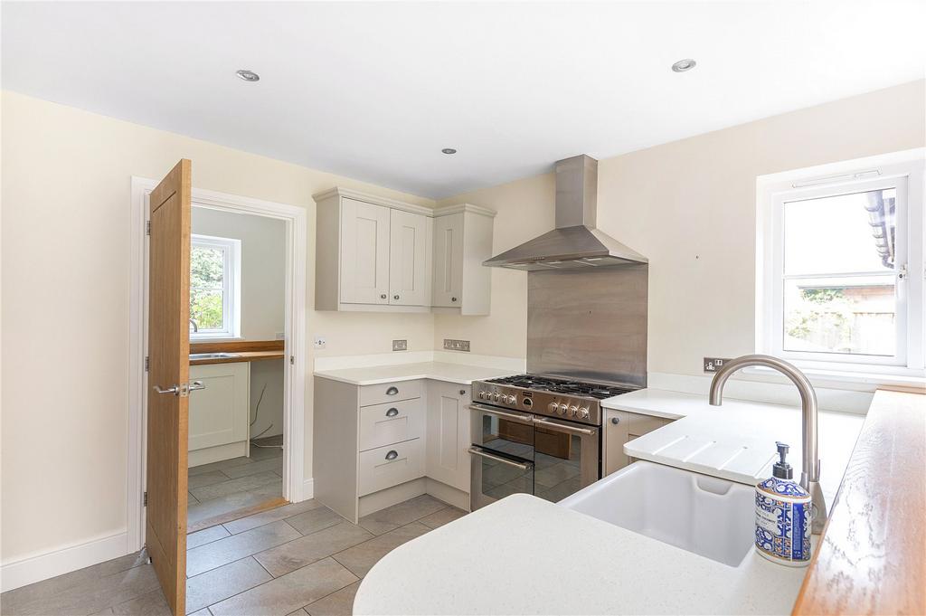 Elmswell, Suffolk 4 bed detached house for sale £575,000