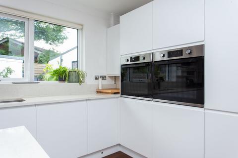 4 bedroom detached house for sale - Kendal Rise, Broadstairs, CT10