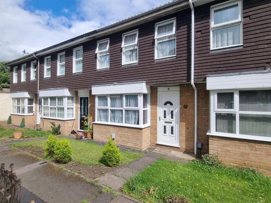 Russell Square, Moulton, Northampton NN3 7AN 3 bed terraced house for sale £245,000