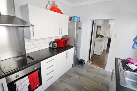 25 Stanmore Road, Belvedere, DA17 6EB