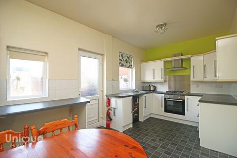 2 bedroom terraced house for sale - Addison Road,  Fleetwood, FY7