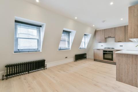 1 bedroom flat to rent, Charlotte Street, London, W1T