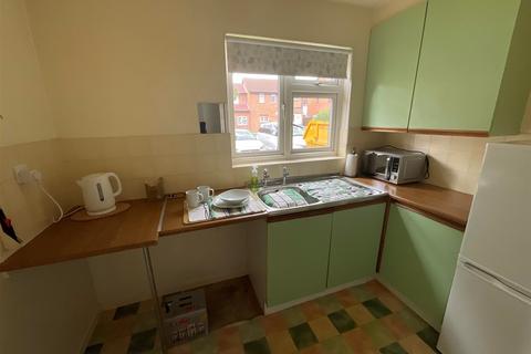 30 Furtherfield Close, Croydon, CR0 3DZ