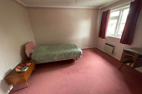 30 Furtherfield Close, Croydon, CR0 3DZ