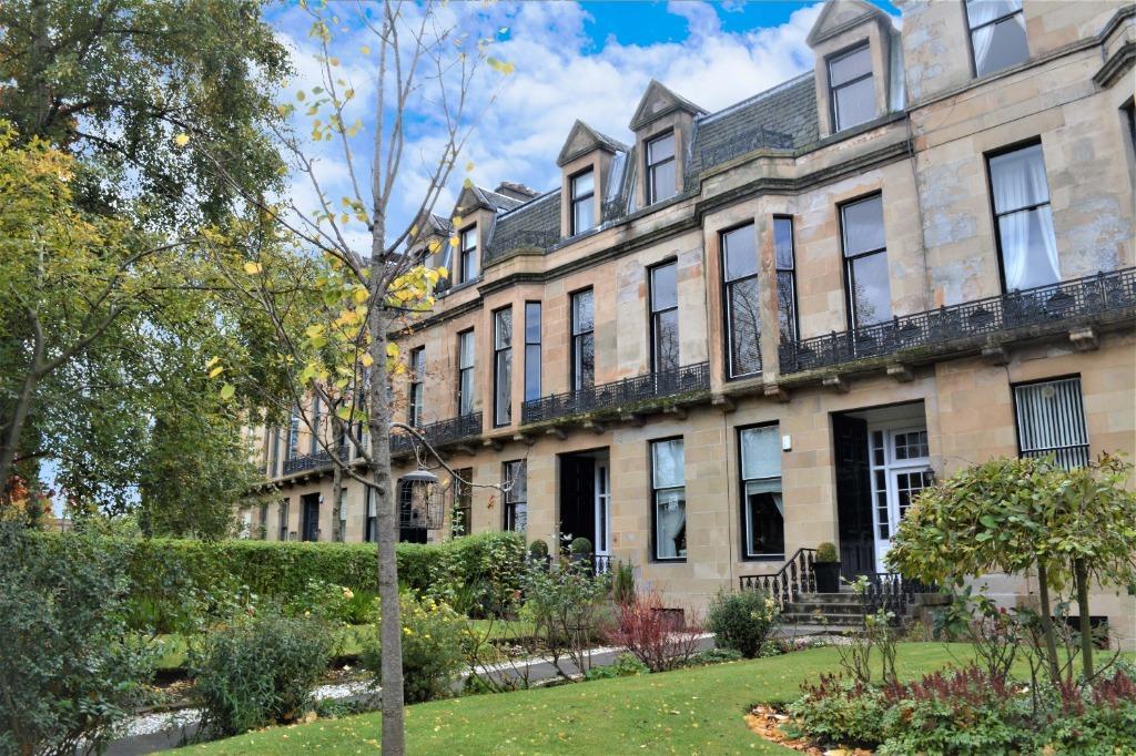 Beaconsfield Road, Flat 0/1, Cleveden, Glasgow, G12 0PJ 1 bed apartment