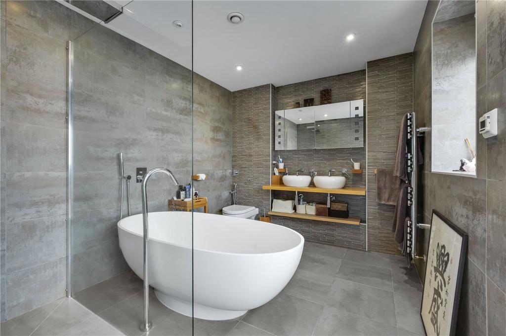 Principal Ensuite