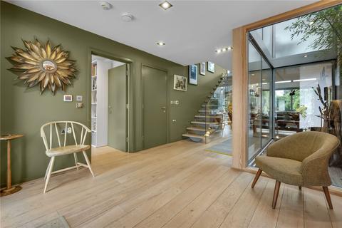 38 Vine Road, East Molesey, KT8 9LF
