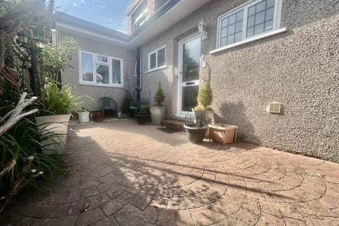 undefined, Ivy Close, Pinner HA5