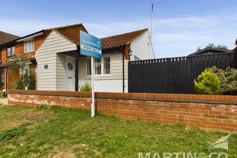 58 Henniker Gate, Chelmsford, CM2 6QH