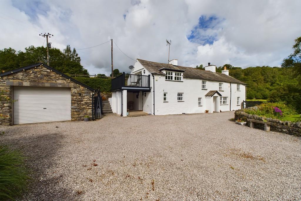 Dubber Beck, Oxen Park, Nr Ulverston 4 bed detached house £1,800 pcm