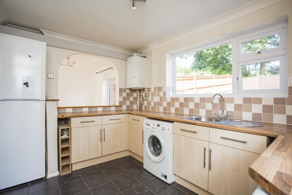 Fermor Way, Crowborough 3 bed semidetached house for sale £395,000