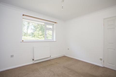 103 Fermor Way, Crowborough, TN6 3BH