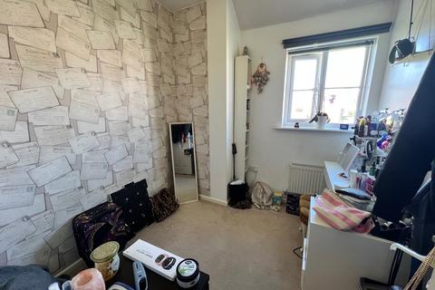 2 bedroom apartment to rent, Ashdown Grove, Walsall WS2