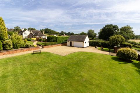 4 bedroom detached house for sale, Rugeley Road, Burntwood