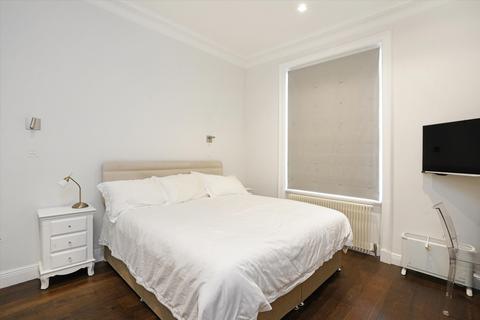 3 bedroom flat for sale, Mansfield Street, Marylebone, London, W1G